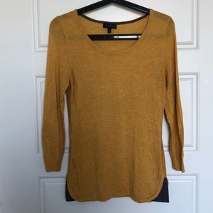 The Limited XS mustard thin sweater